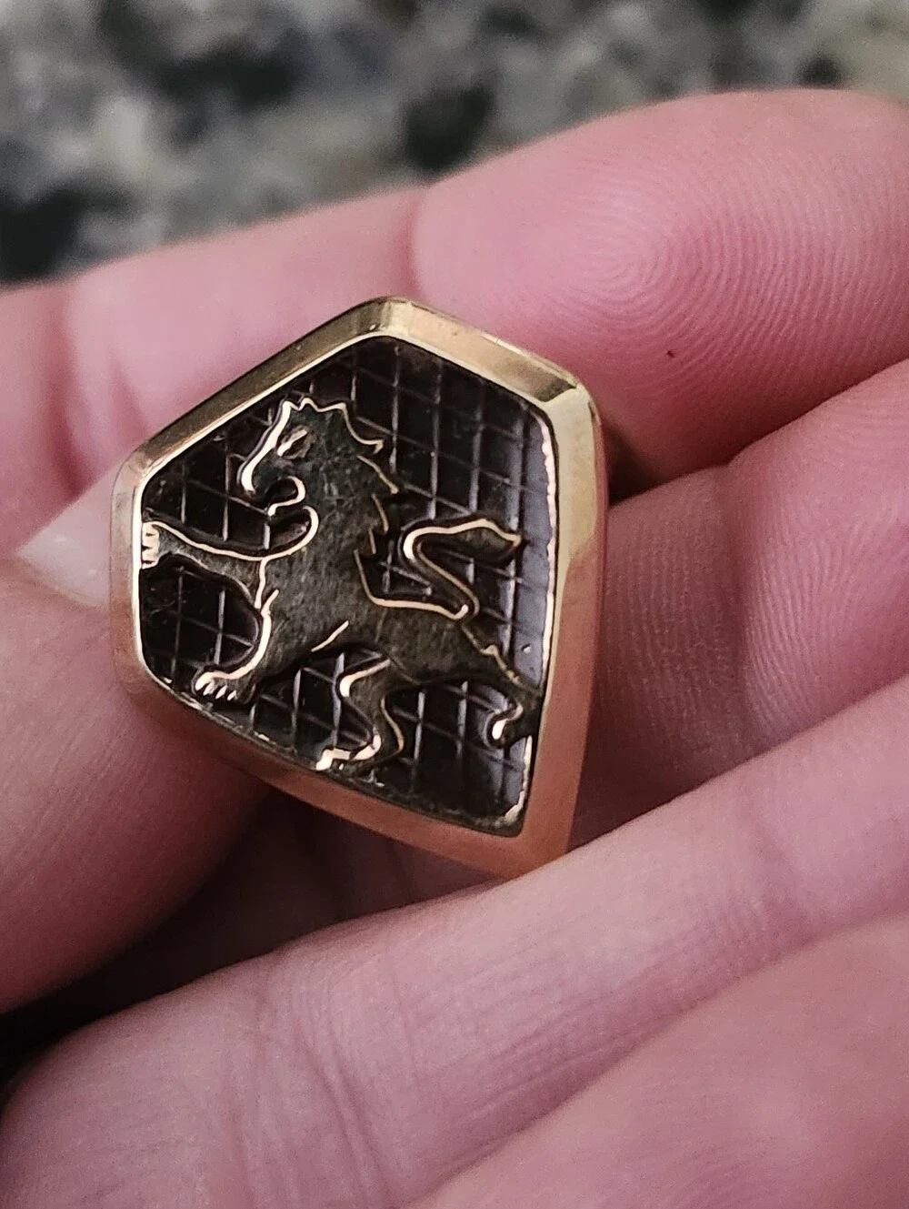 Vtg Hickok Gold Tone Lion Crest Cufflinks